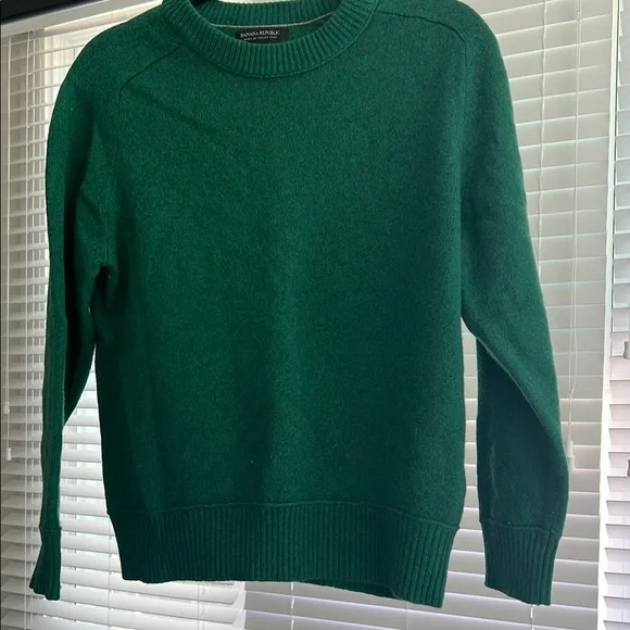 Banana Republic Green Men's Sweater - Picture 2 of 4